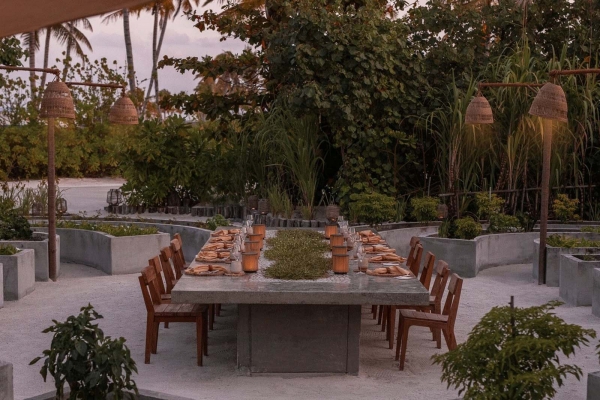 Patina Maldives, Fari Islands