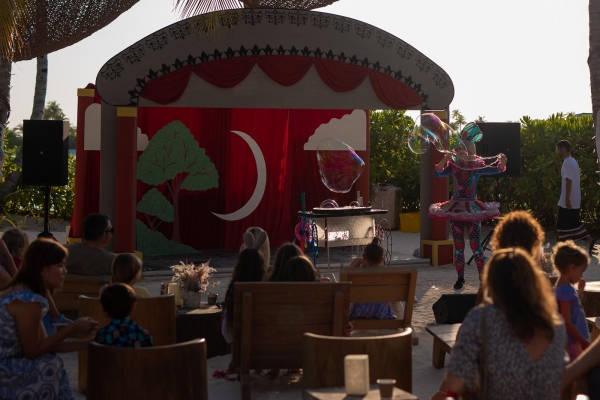 Patina Maldives, Fari Islands